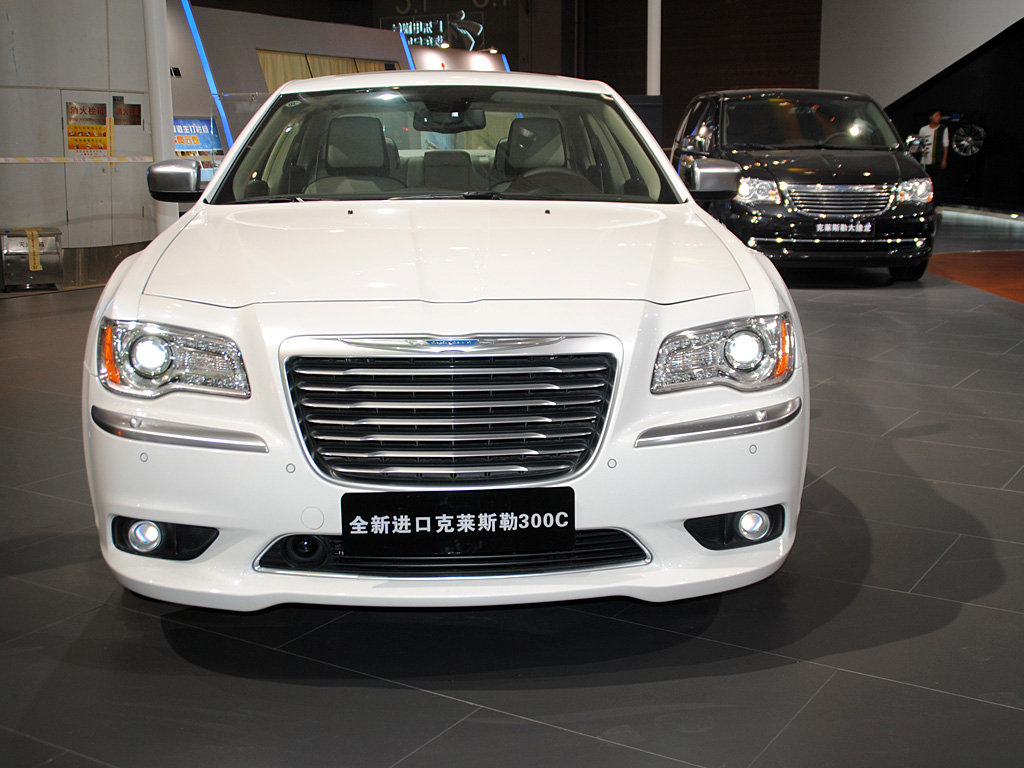 克莱斯勒300c