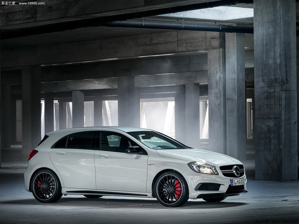 奔驰a级amg 2014款 a 45 amg 4matic外观图片 – 车主