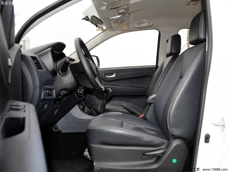  瑞迈 2018款 2.0T四驱汽油超豪华款加长货厢4K21D4T