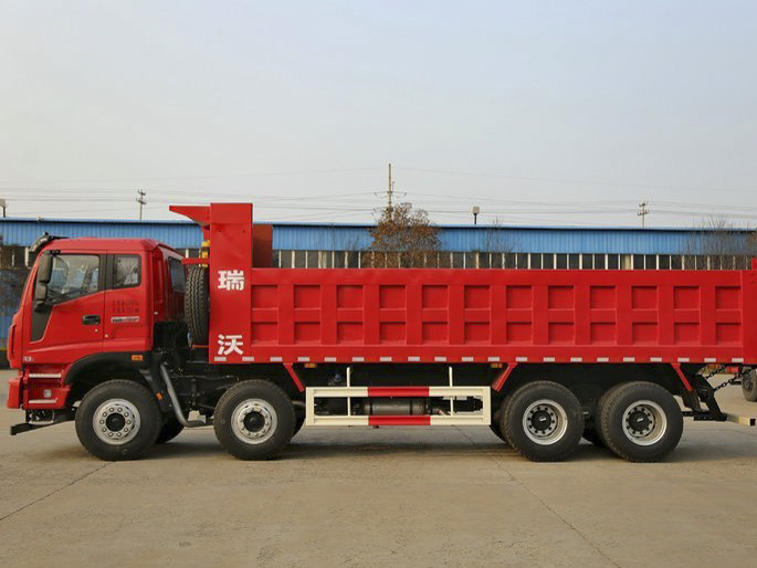 瑞沃重卡336马力 8x4 7.6米自卸车 (bj3255dlpjb-2)(指导价:32.00万)