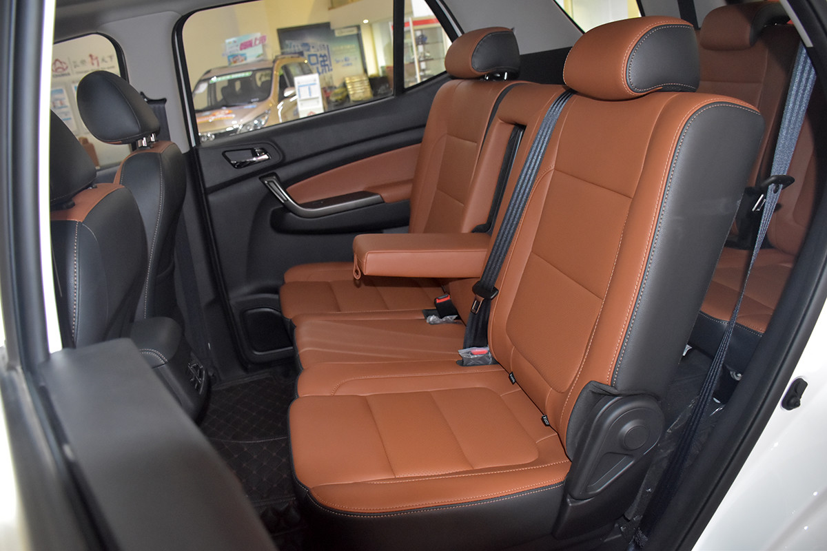 长安cx702016款 1.6l 手动豪华型