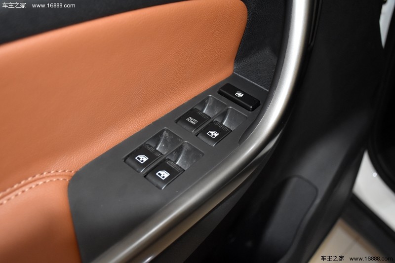  长安CX70 2017款 改款 CX70T 1.5T 自动豪擎版