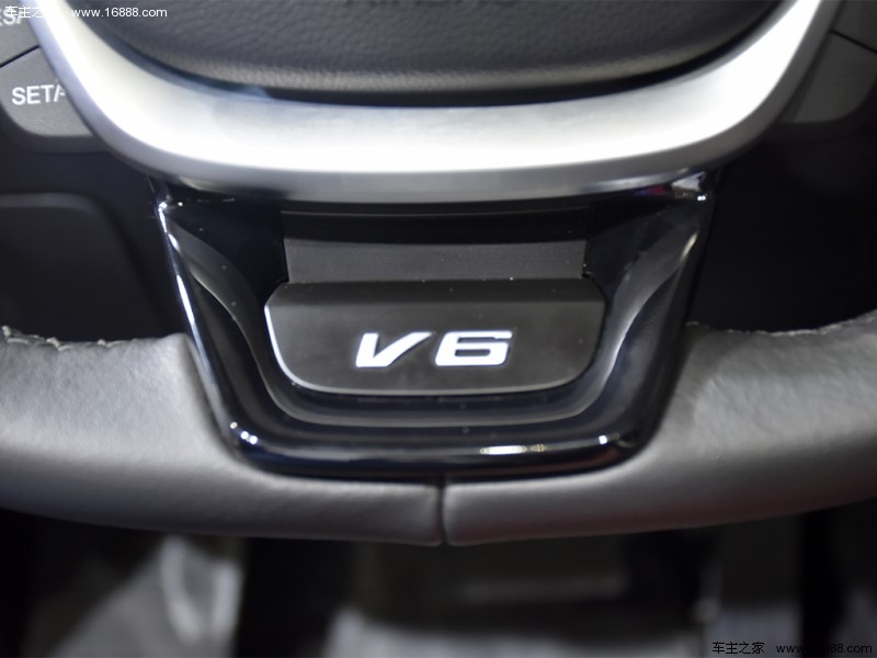  中华V6 2018款 1.5T 手动豪华型