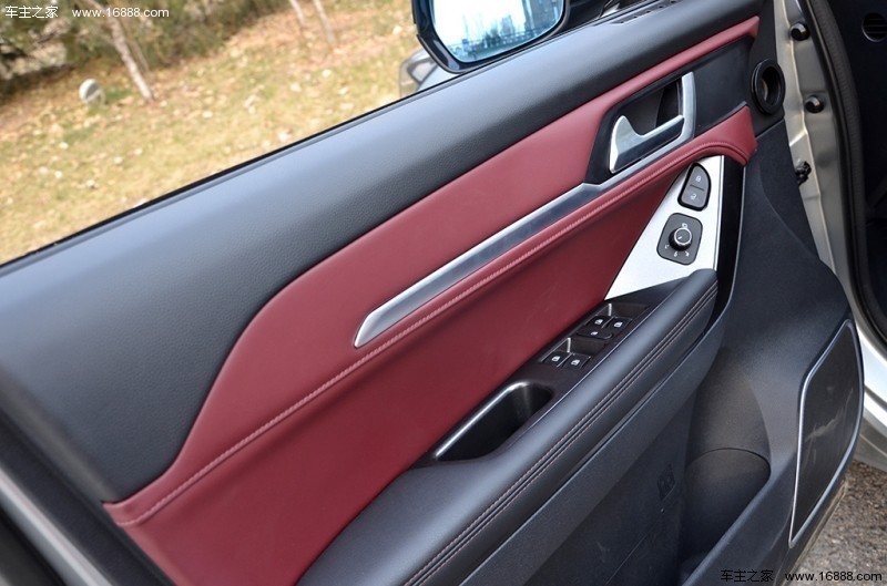  哈弗H6 Coupe 2017款 红标 2.0T 手动两驱精英型