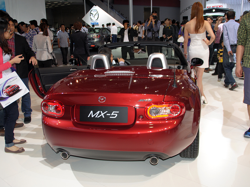 马自达mx-5