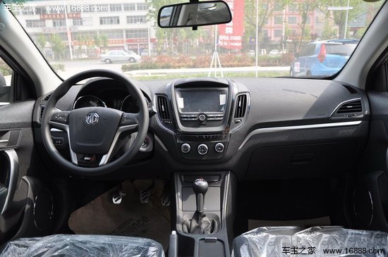 2012款 MG5 1.5L MT 豪华版