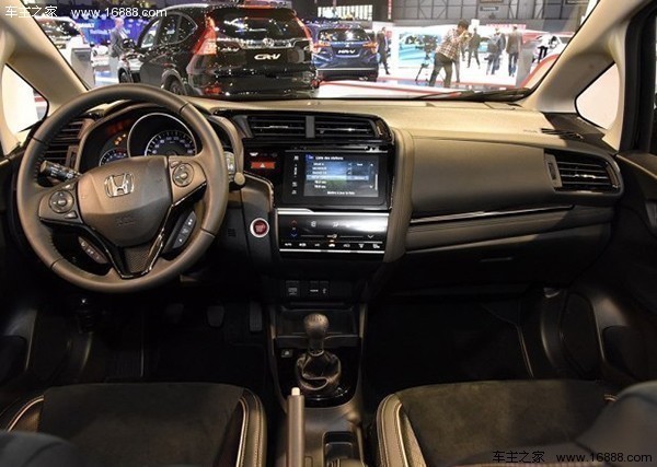 autohomecar__wKgFWFbW0GCAV_IgAAMs_R_bzB8412.jpg