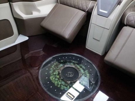 奔驰V260改装内饰有哪些好处 V260改装价格