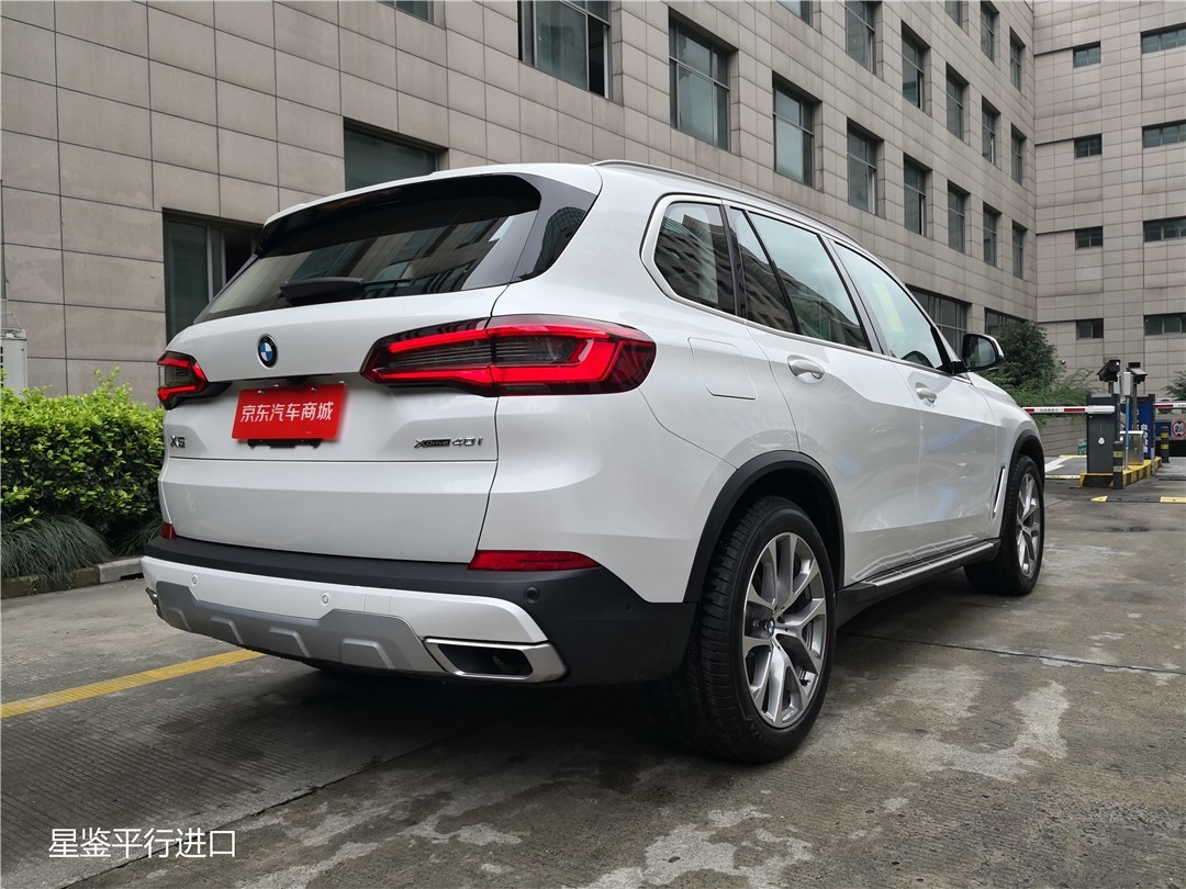 2019款美规宝马X5 3.0T现车到店仅65.8万起