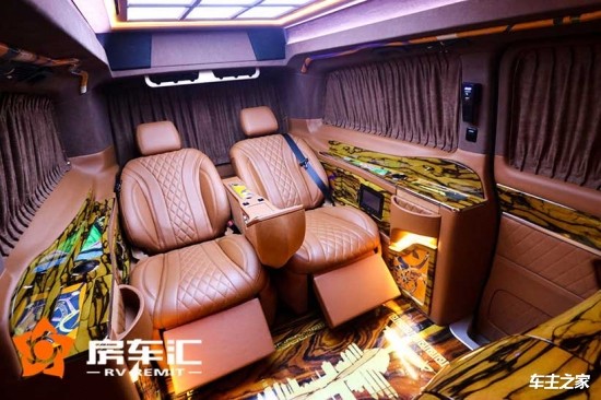 奔驰V260L商务车 深圳房车