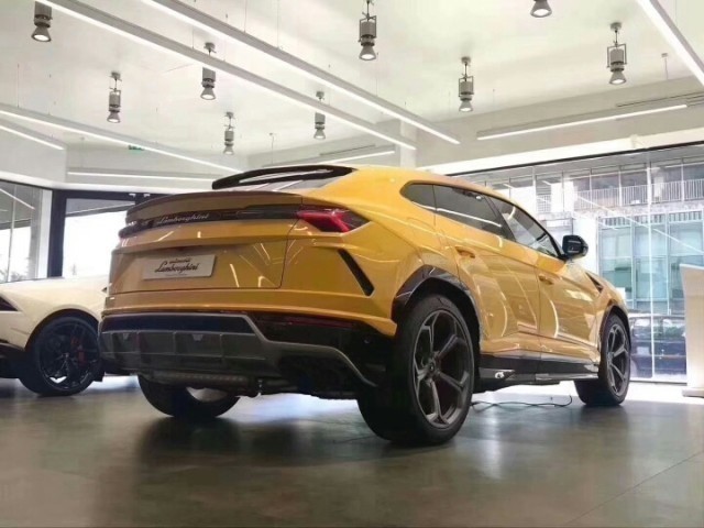 2019款兰博基尼URUS战斗型SUV 接受预定