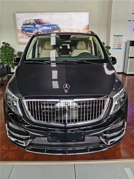 奔驰迈巴赫商务车,奔驰迈巴赫商务车7座vs680
