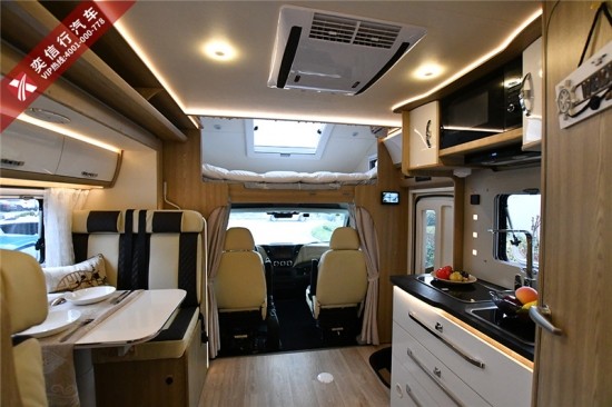 如何装修自己的房车 2020041603482989578_550.jpg