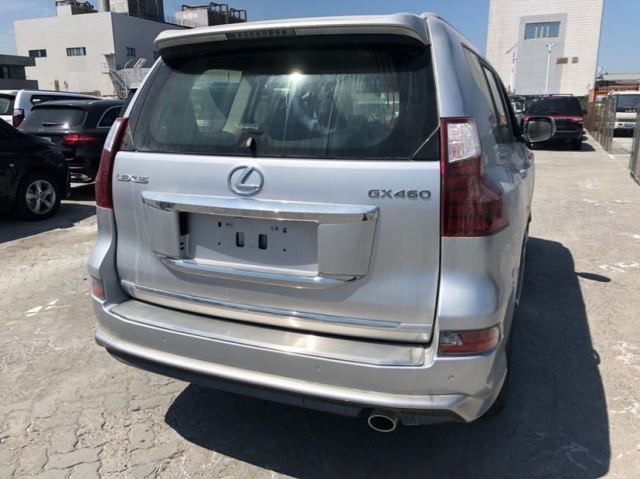 2020款雷克萨斯gx460 最新配置现车特惠价格