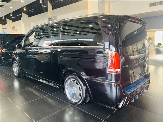 奔驰260l定制迈巴赫vs680价格多少钱现车
