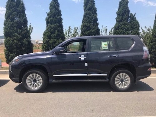 雷克萨斯GX460越野车,2020款雷克萨斯gx460 gx460是目前雷克萨斯 gx级别独有的一款车型,定位于rx级与lx级之间.