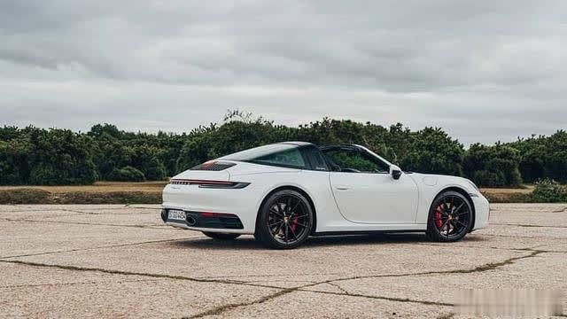 保时捷911 targa 4s 2020评估-奇特的911是令人耳目一新的挑选