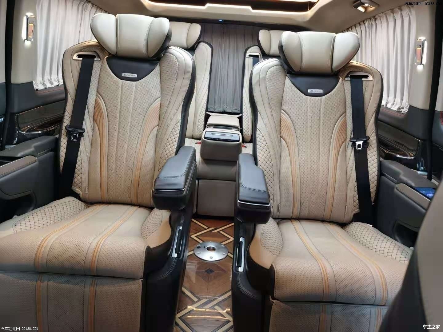 福建奔驰商务车v260,2021款奔驰v260商务车 2021款福建奔驰v260高顶商务车到店报价超魅力奢华mpv热销中