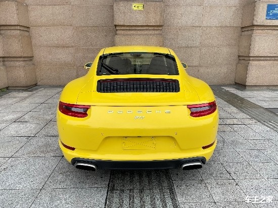 捷讯名车2016款保时捷911carrera30t易手车