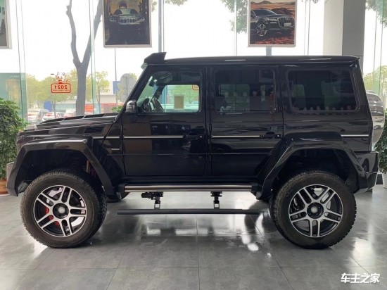 2020款奔驰g350d柴油4x4奔驰g350d柴油4x4这款奔驰g350彰显出实足的