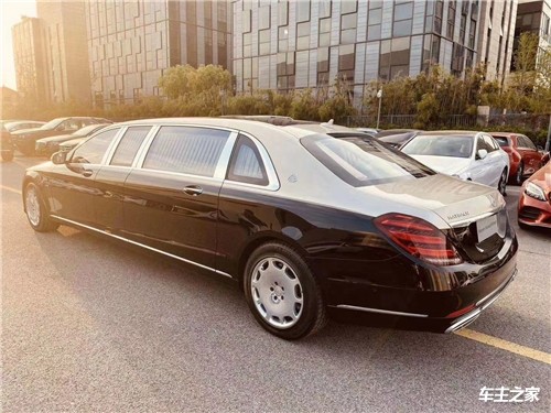 5米奔驰迈巴赫s650pullman镀铬高音音箱网罩和空调出口将尊贵豪华气质