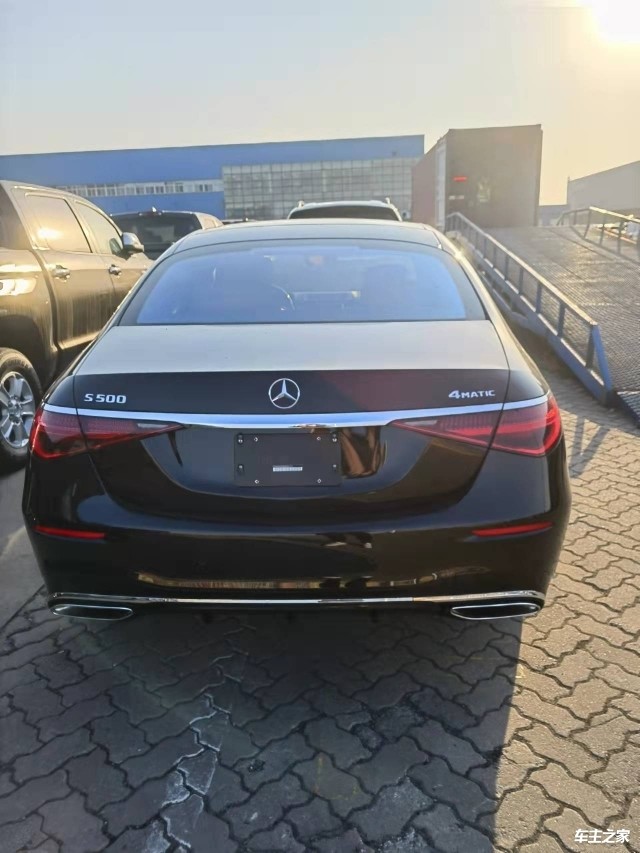 2021款奔驰s500加长版进口现车150万带3d罗燕仪表台