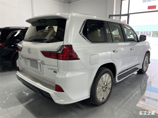 22款雷克萨斯lx570加版现车价格港口170万起售