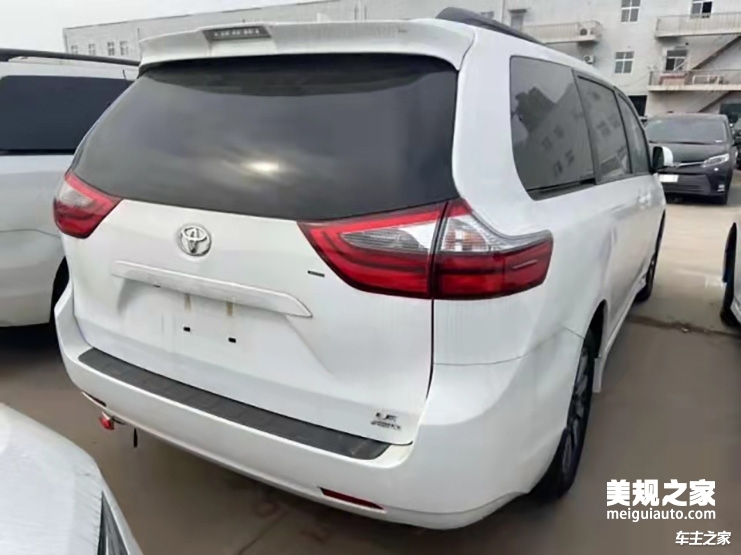 豪华商务MPV——平行进口2020款丰田塞纳LE 3.5L四驱加版