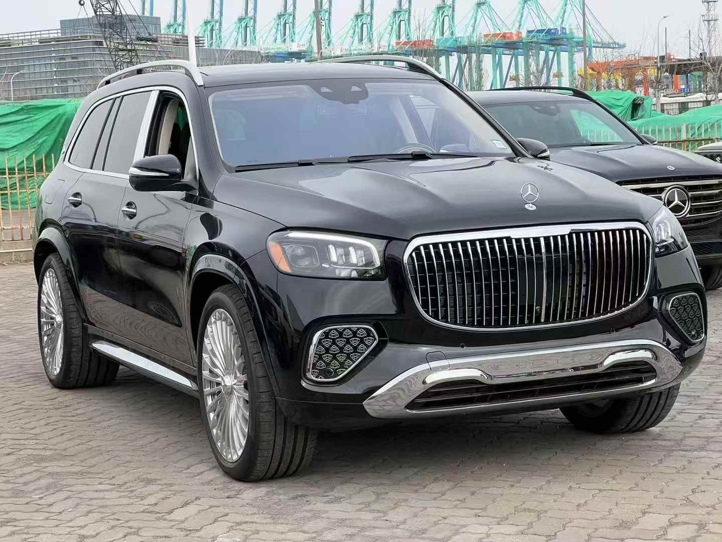 2025款迈巴赫GLS级美版现车报价