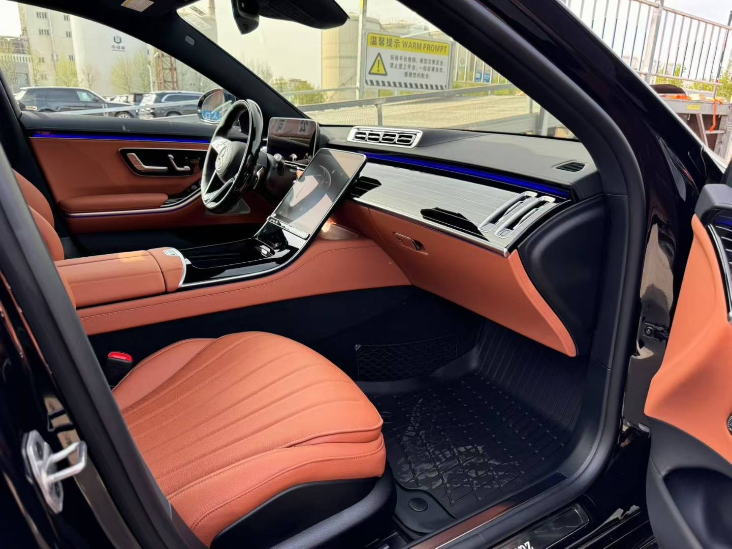 奔驰S级加版 全部在售 2025款 2024款 2023款 2022款 2021款 2020款,奔驰S级加版最低报价129万起 欢迎前来试驾