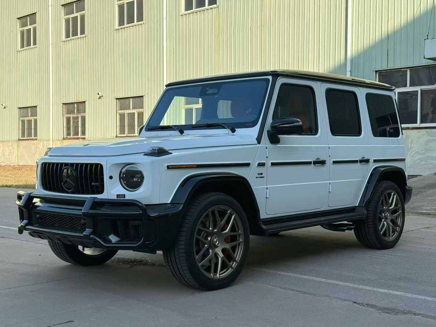 2024款奔驰G63现车出售 订车享礼包相送