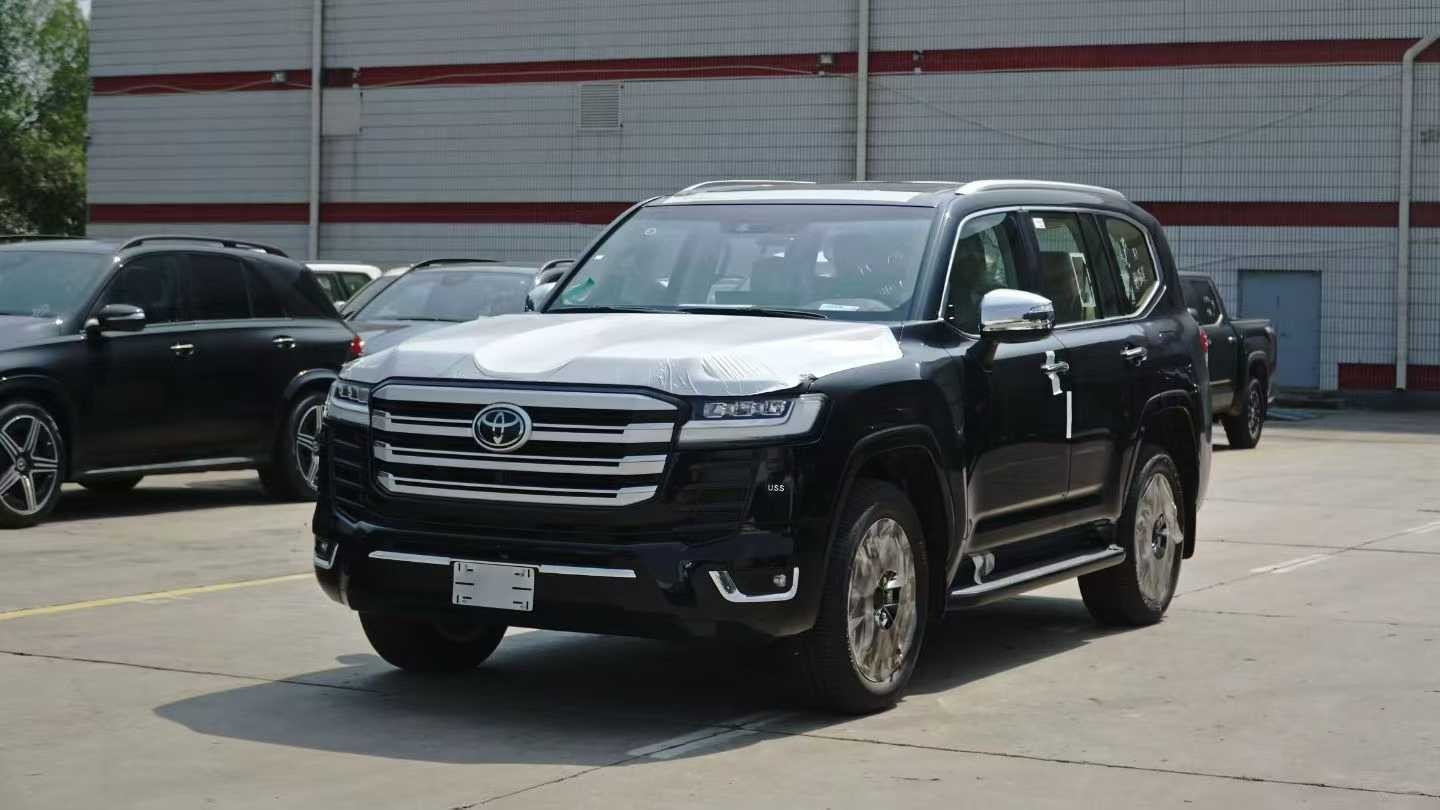 兰德酷路泽中东版 全部在售 2025款 2024款 2023款 2022款 2021款 2020款2024款丰田酷路泽3500GR中东版国六出售