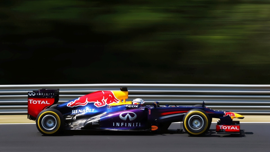 叱咤风云 红牛rb9赛车