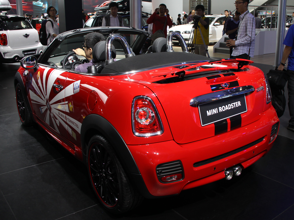 MINI ROADSTER