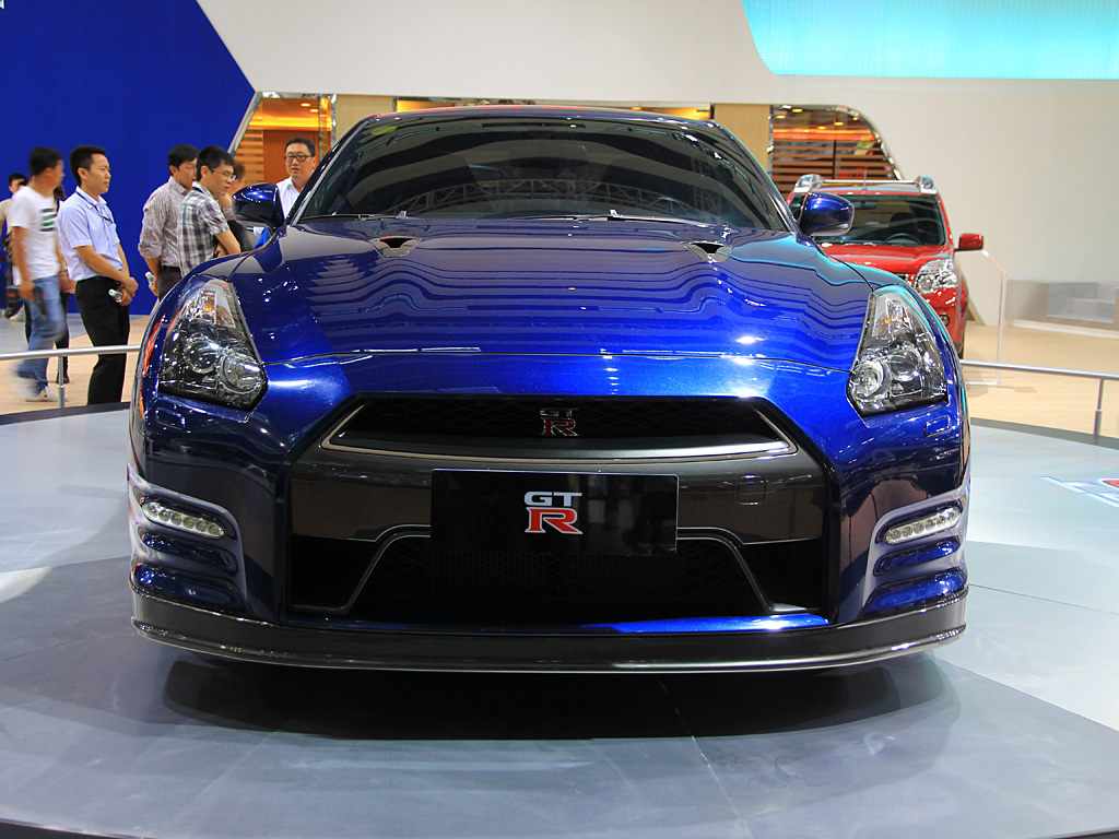 日产GT-R