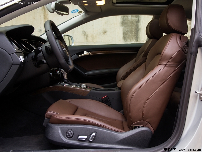  奥迪A5 2017款 Cabriolet 40 TFSI 时尚型