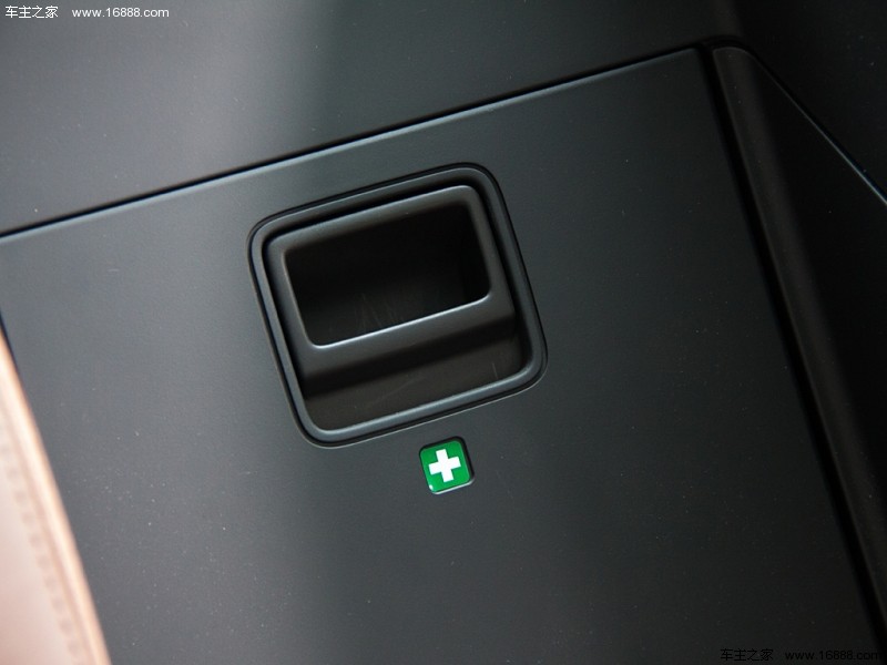 奥迪A8