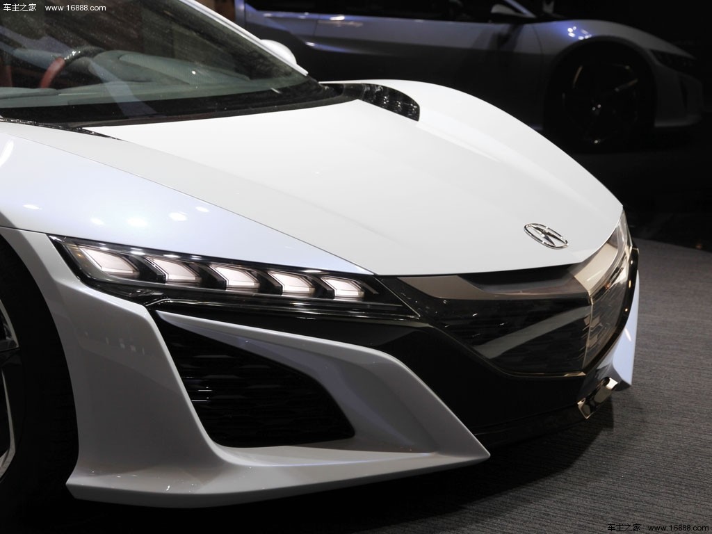 讴歌NSX