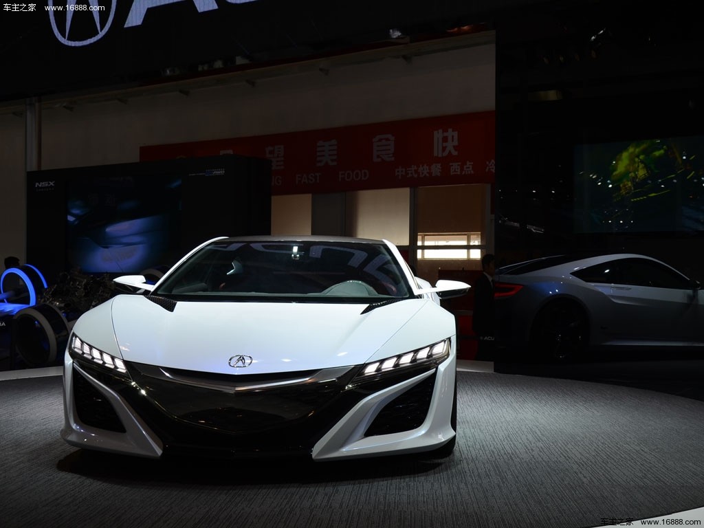 讴歌NSX