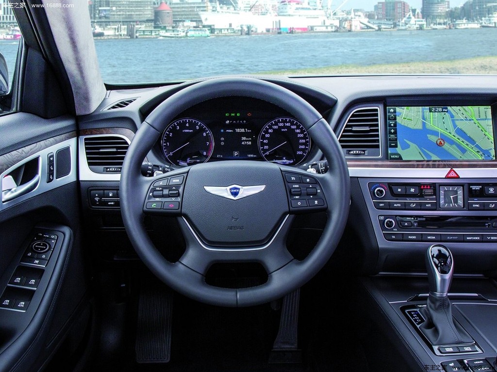 汽车图库 现代 进口现代 捷恩斯(95/149) 内饰图片 参考成交价: 37.