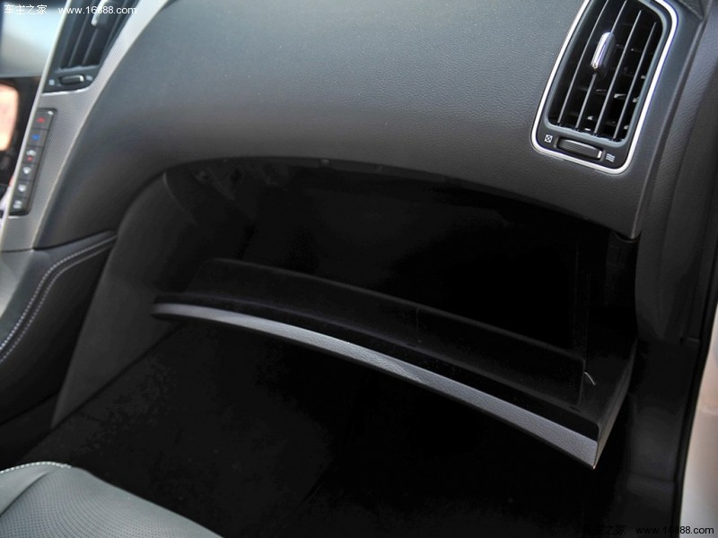  英菲尼迪Q50 2014款 3.5L Hybrid 豪华运动版