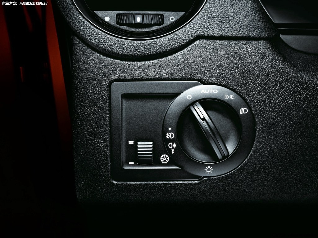 MG61.8T 90周年赛道冠军版旗舰型