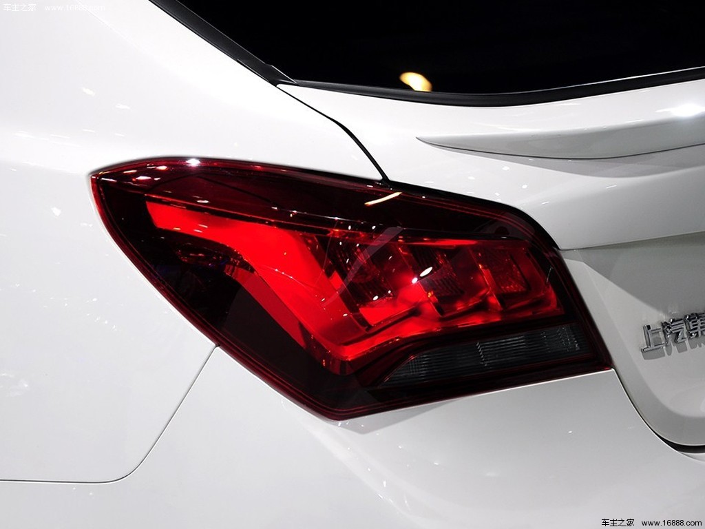 MG61.8T 90周年赛道冠军版旗舰型