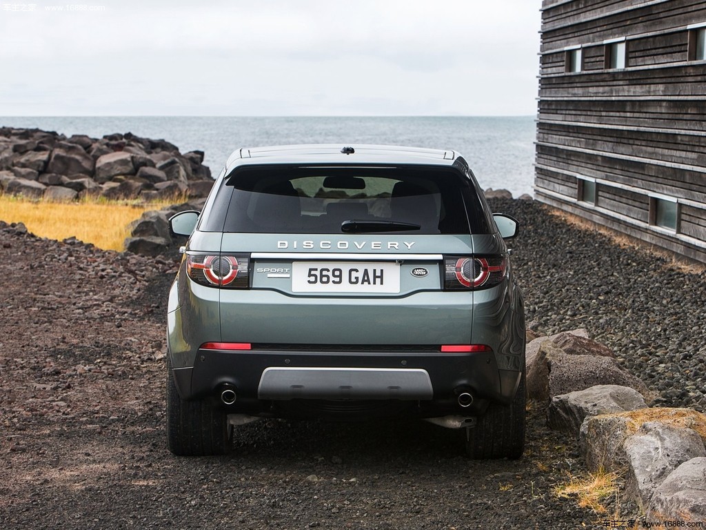 汽车图库 路虎 路虎 第四代发现(1/642) 外观 2015款 发现运动版 参考