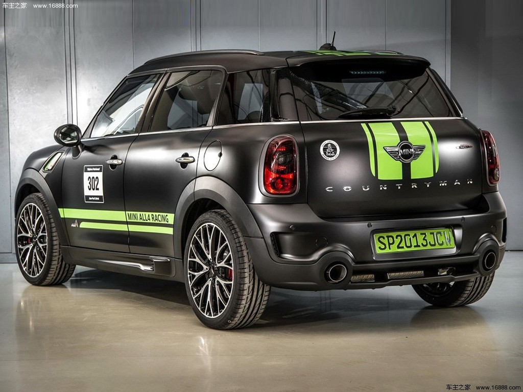 MINI JCW COUNTRYMAN