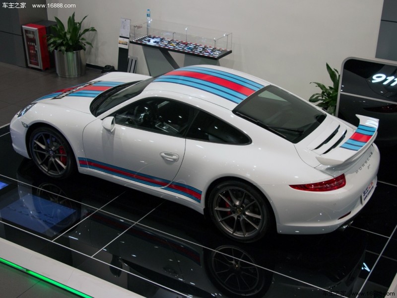 保时捷9112014款 Martini Racing Edition