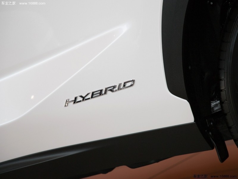 雷克萨斯NX 2015款 300h 前驱版
