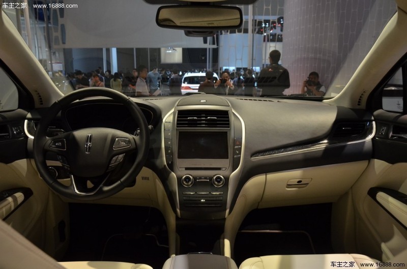 林肯MKZ 2014款 2.0T 尊耀版