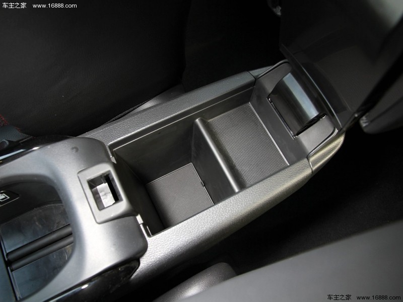 本田XR-V15款 1.8L EXi  CVT舒适版