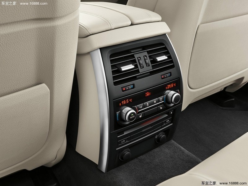 宝马5系GT 2014款 535i 设计套装型